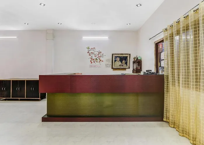 Hotel K V Palace